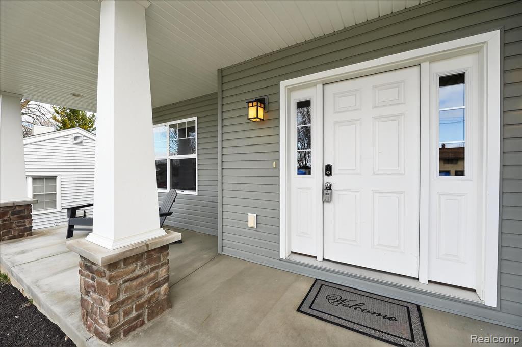 14131 Eastview Drive, Fenton, MI 48430 — Photo 4