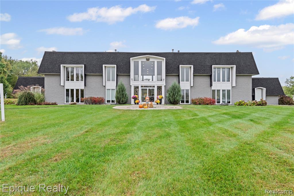 83 Elm Avenue, Highland, MI — Photo 24