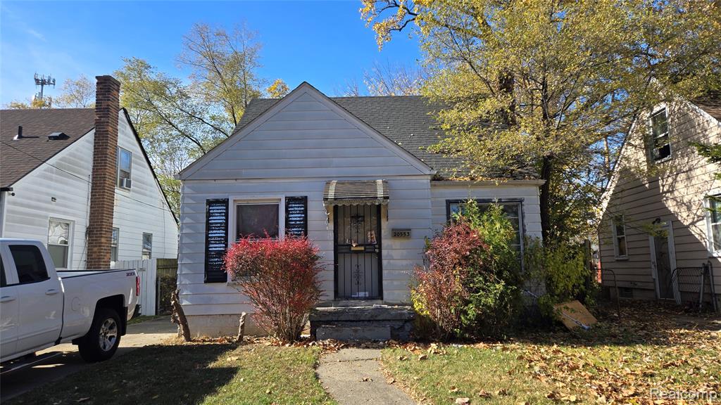 20553 Strasburg Street - Photo 4