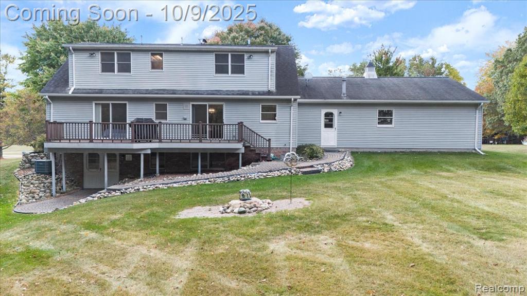 12190 Carriage Trail Circle, Davisburg, MI 48350 — Photo 47