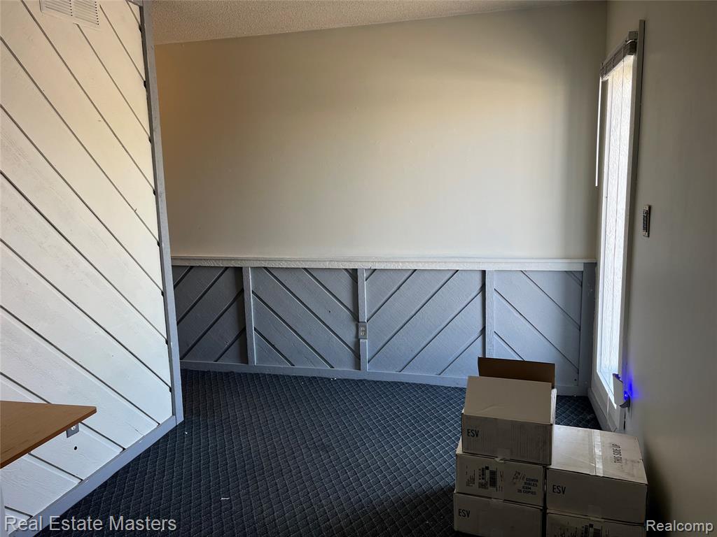 2004 10th Avenue, Port Huron, MI, 48060