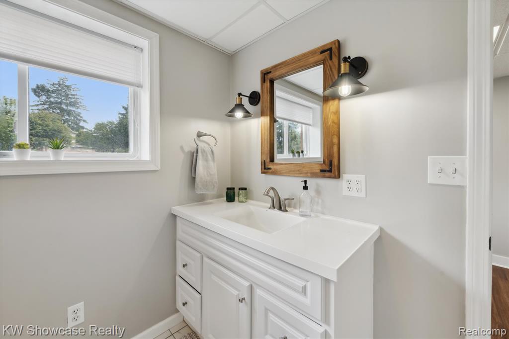 9296 Hilton Road, Brighton, MI 48114 — Photo 30