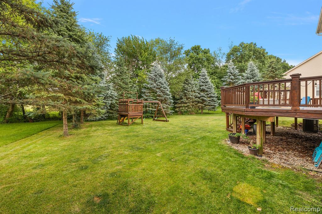 6968 Wellington Drive, Dexter, MI 48130 — Photo 7