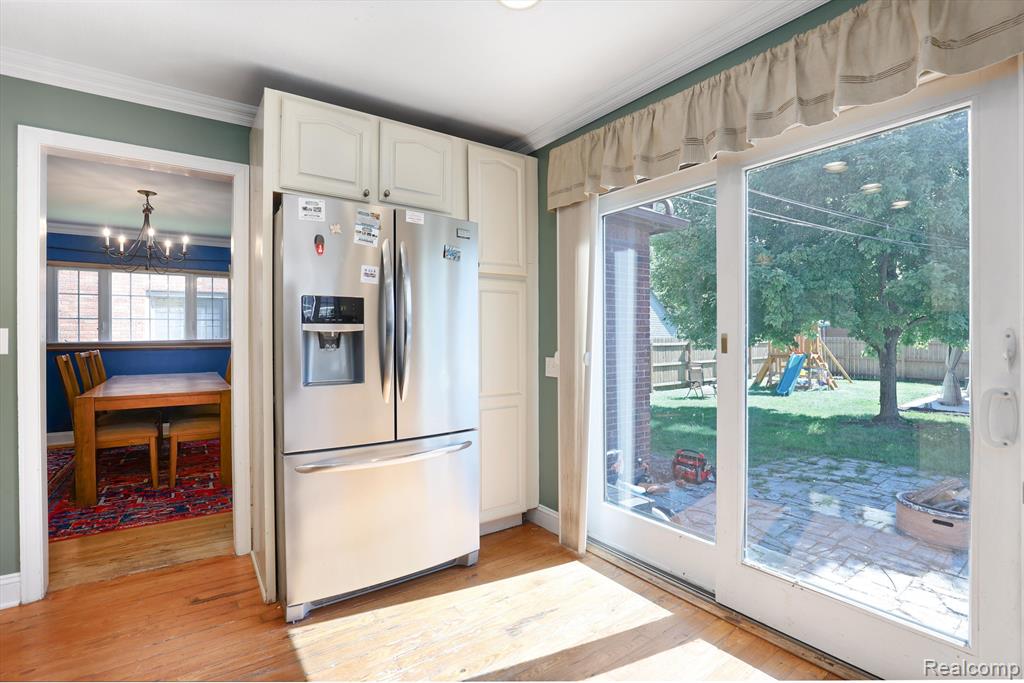 479 CLOVERLY Road, Grosse Pointe Farms, MI 48236 — Photo 10