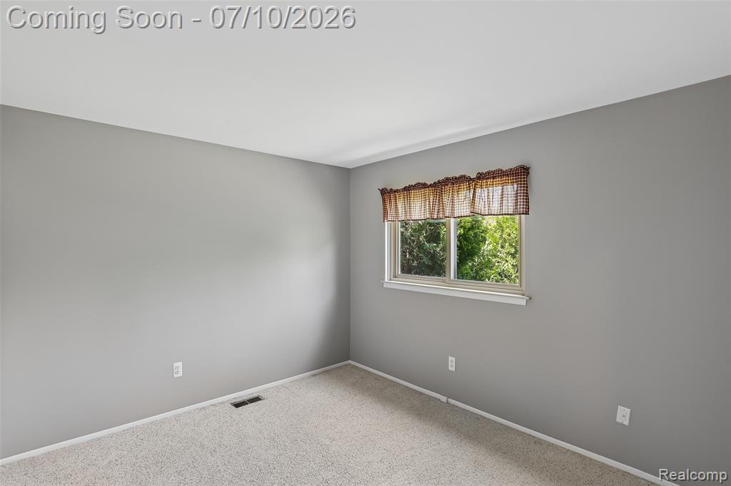 42698 Keystone Lane, Canton, MI 48187 — Photo 14