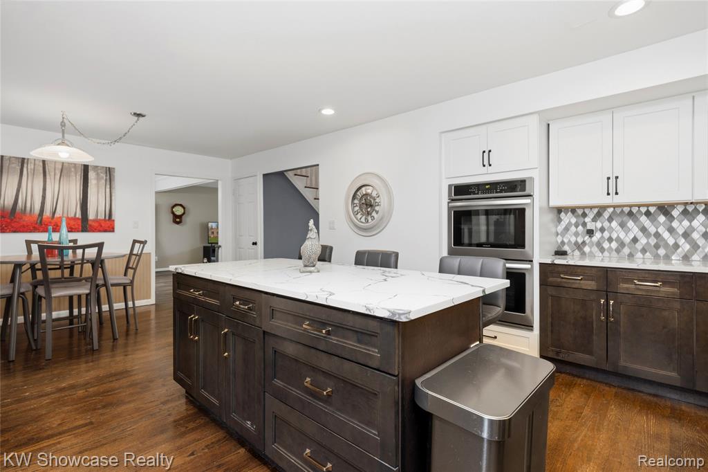 6144 Venice Drive, Commerce Twp, MI 48382 — Photo 29
