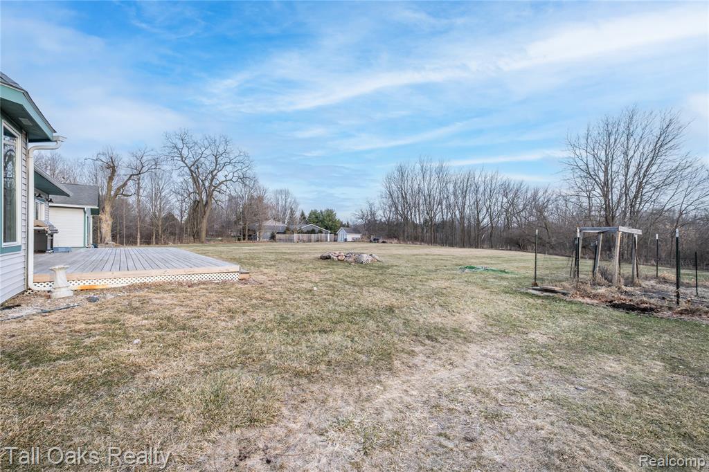 9198 Hegel Road, Goodrich Vlg, MI — Photo 9