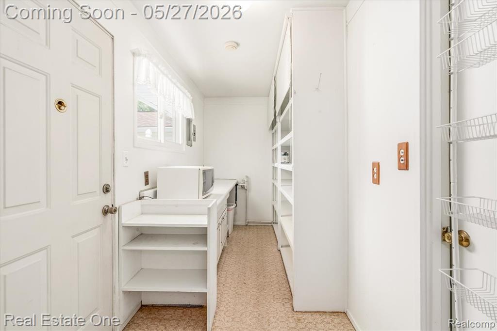 29737 Brandt Court, Garden City, MI — Photo 27