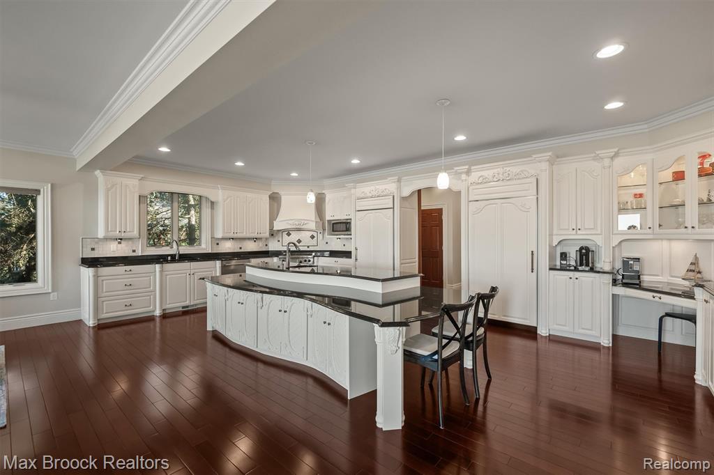 4764 Dow Ridge Road, Orchard Lake Village, MI 48324 — Photo 19