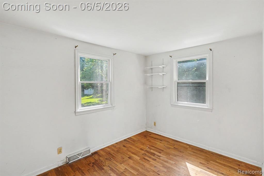 522 Old Bridge Road, Grand Blanc, MI 48439 — Photo 14