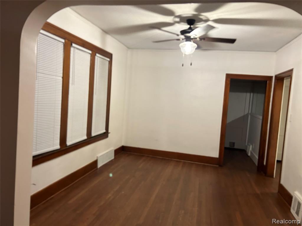 1465 Maryland Street, Grosse Pointe Park, MI 48230 — Photo 11