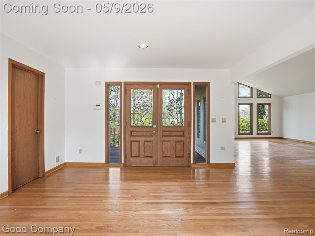 6733 Bloomfield Lane, West Bloomfield, MI — Photo 7
