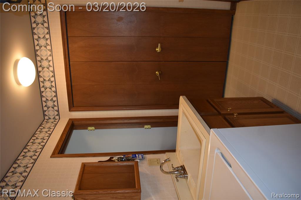 17389 Maple Hill Drive, Northville, MI 48168 — Photo 31