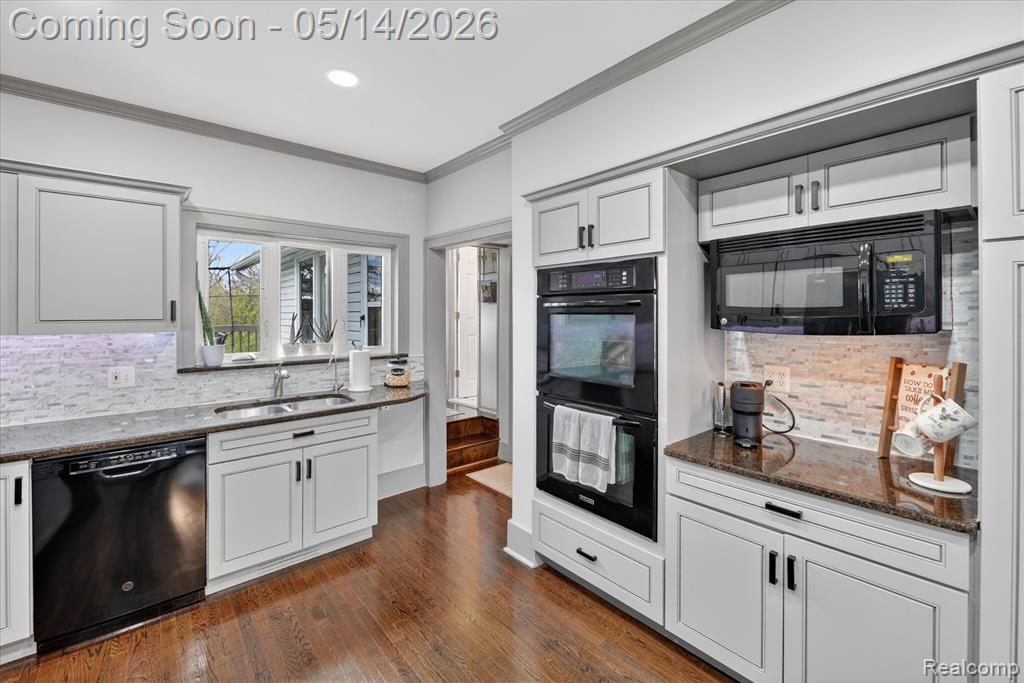 12409 N Fenton Road, Fenton, MI 48430 — Photo 10