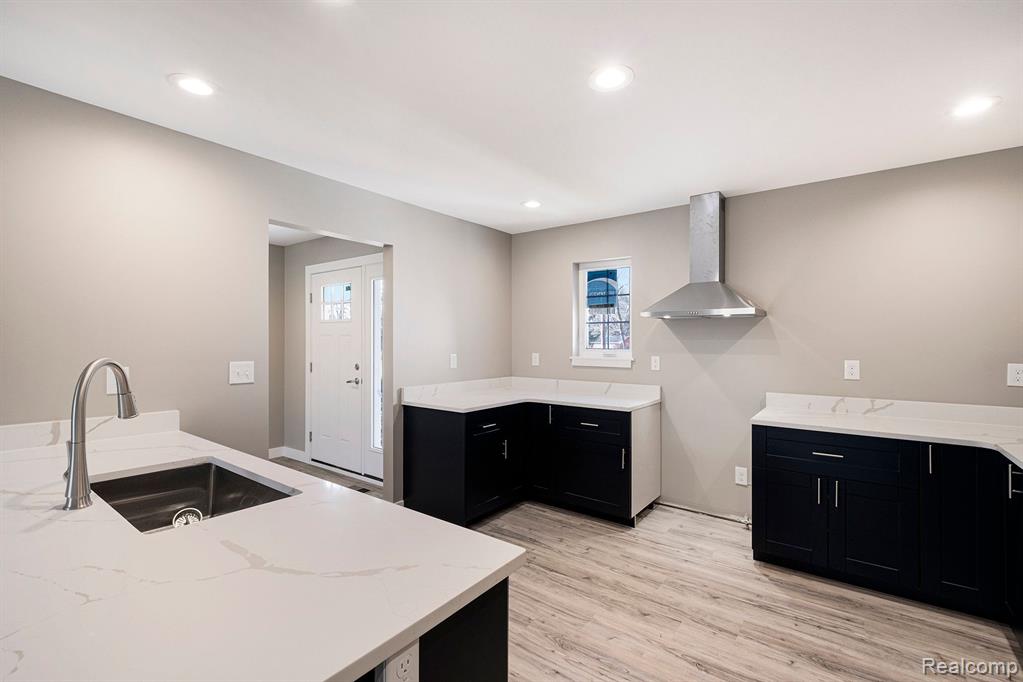 2417 EUGENE Street, Burton, MI 48519 — Photo 10