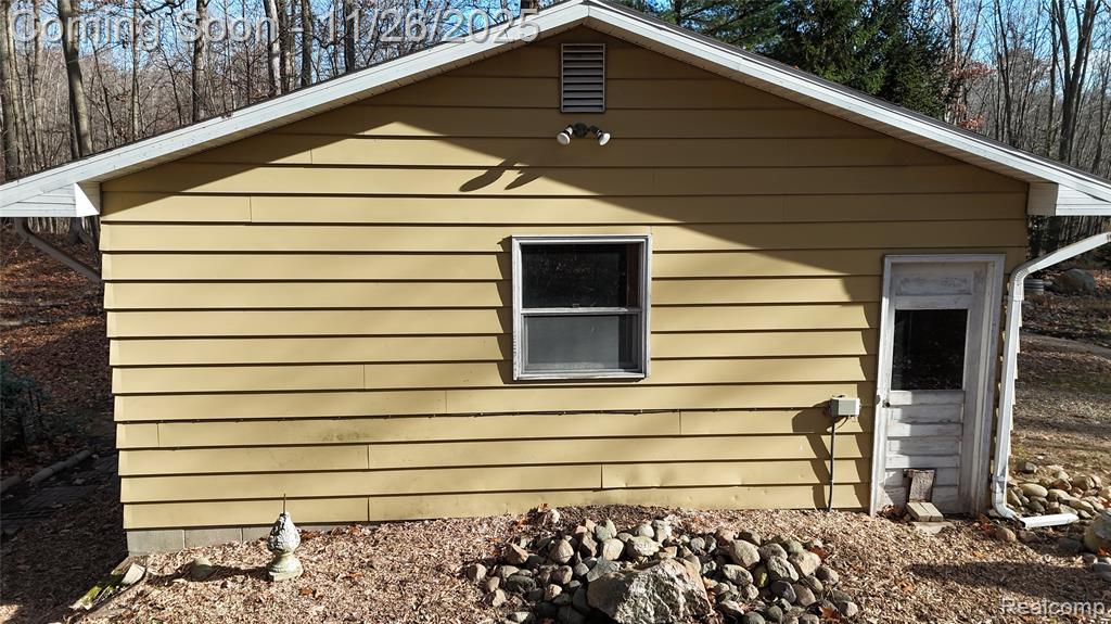 9300 Bath Road, Laingsburg, MI 48848 — Photo 8