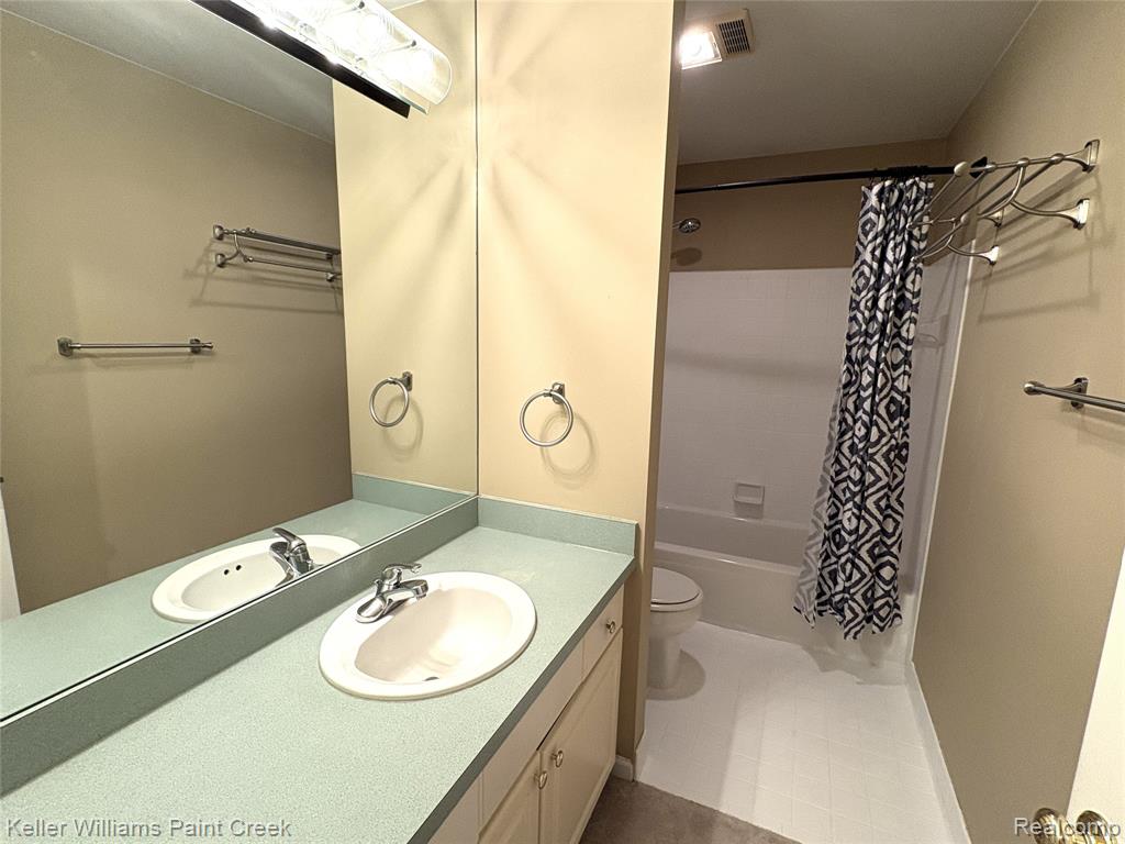 506 Newburne Pointe, Bloomfield Hills, MI 48304 — Photo 17