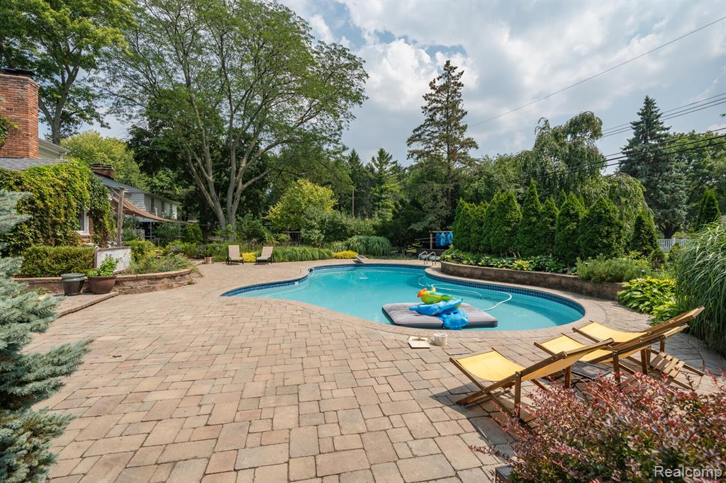 1651 Hoit Tower Drive, Bloomfield, MI 48302 — Photo 29
