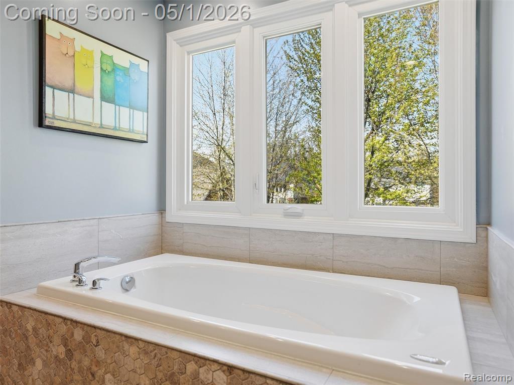 4265 Renee Drive, Troy, MI 48085 — Photo 27