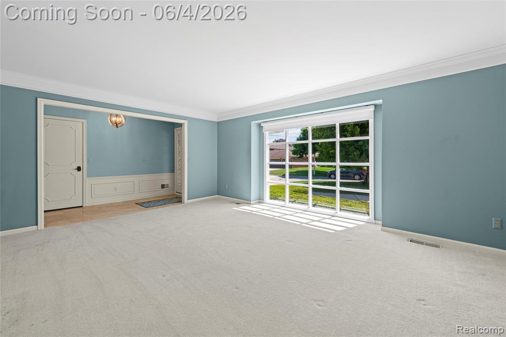 739 Ballantyne Road, Grosse Pointe Shores, MI 48236 — Photo 9