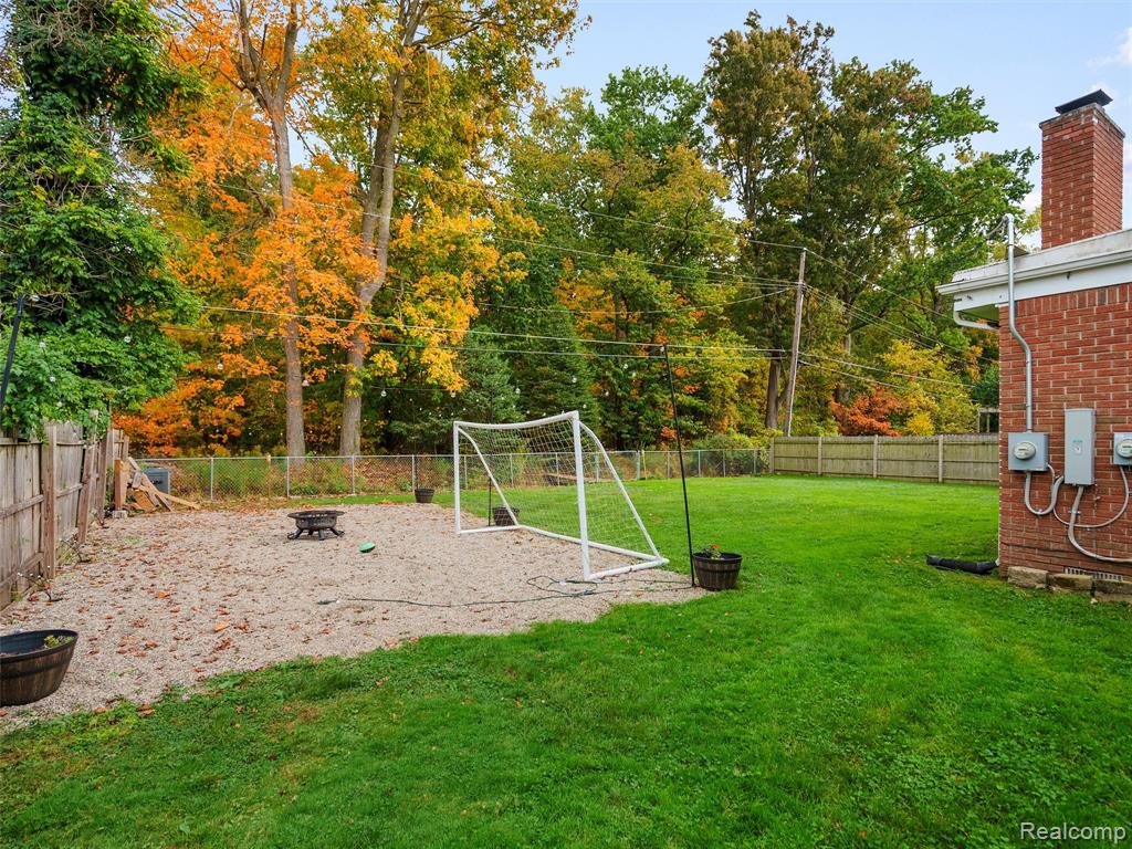 47848 Sonnett Drive, Macomb, MI 48042 — Photo 21