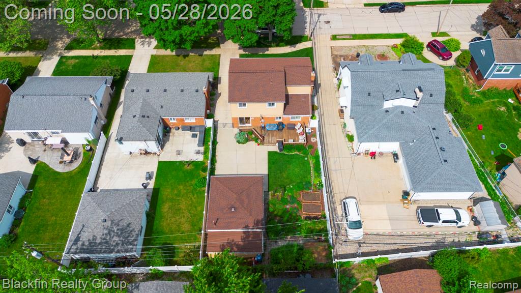 430 N Batchewana Street, Clawson, MI — Photo 6