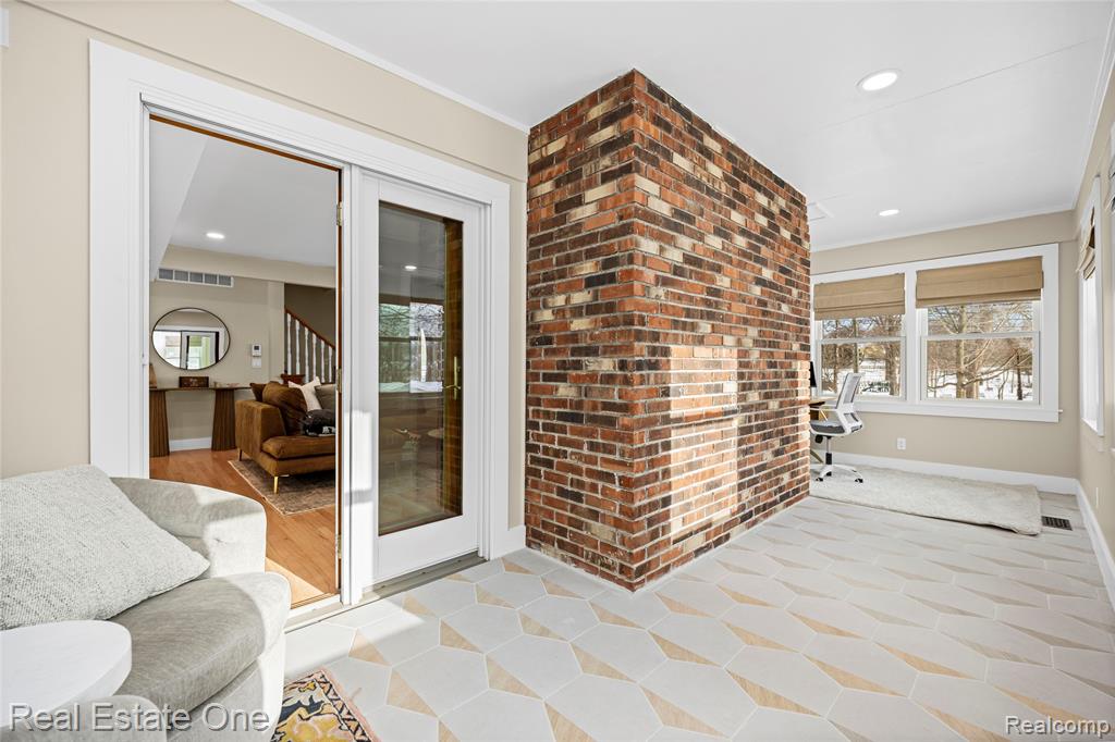 380 Depot Road, Clarkston, MI — Photo 38
