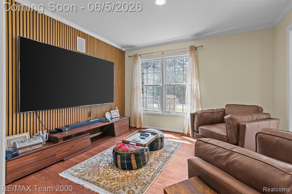 5681 WOODFIELD Parkway, Grand Blanc, MI 48439 — Photo 12
