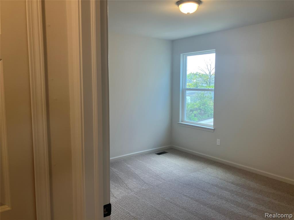58567 LOSINO Drive, South Lyon, MI 48178 — Photo 24