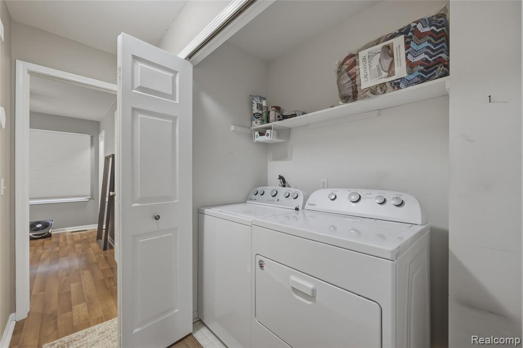 41781 King Edward Court, Clinton Twp, MI 48038 — Photo 20