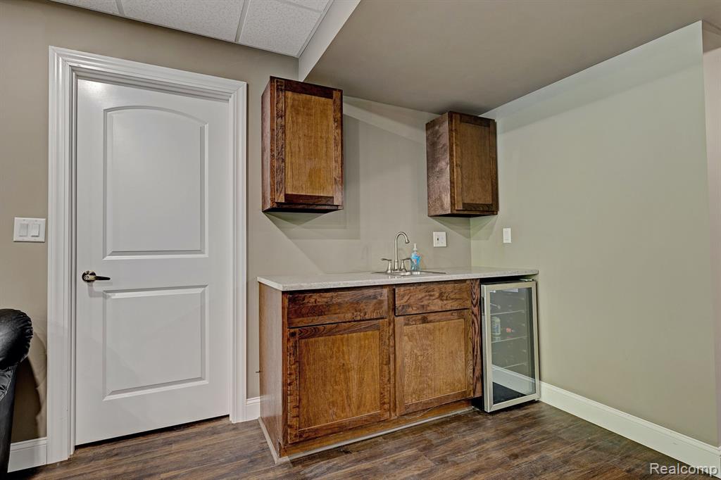 900 ROLLING PINES Drive, Ortonville, MI 48462 — Photo 58