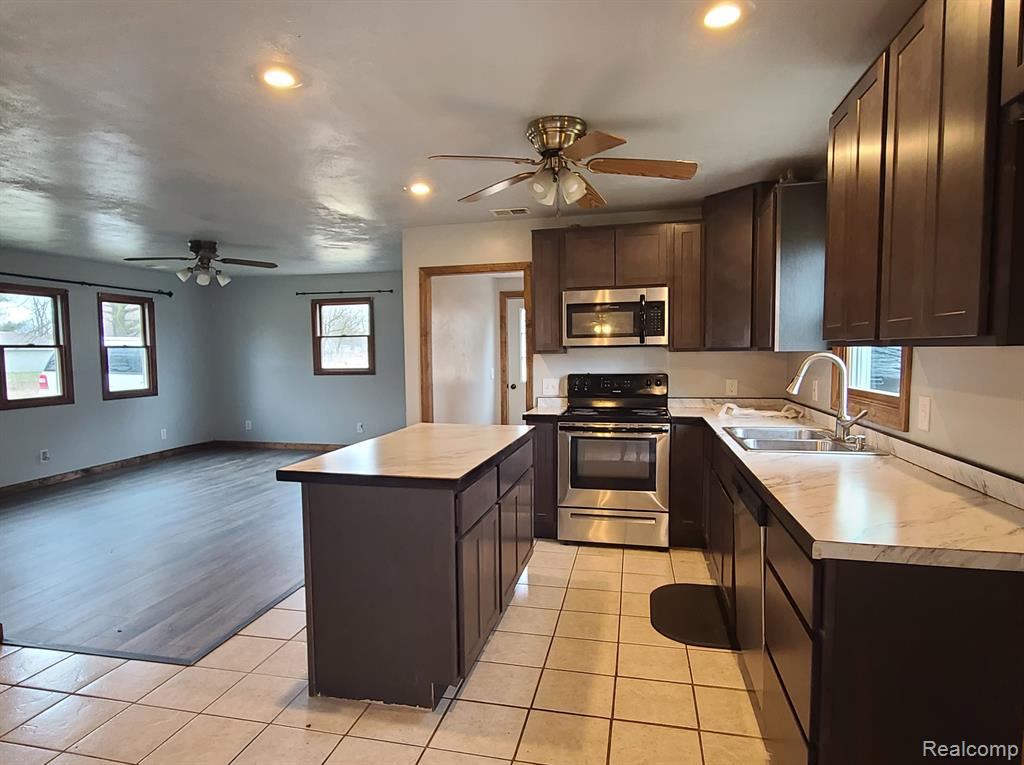 4161 MAPLE Street, Brown, MI 48416 — Photo 5