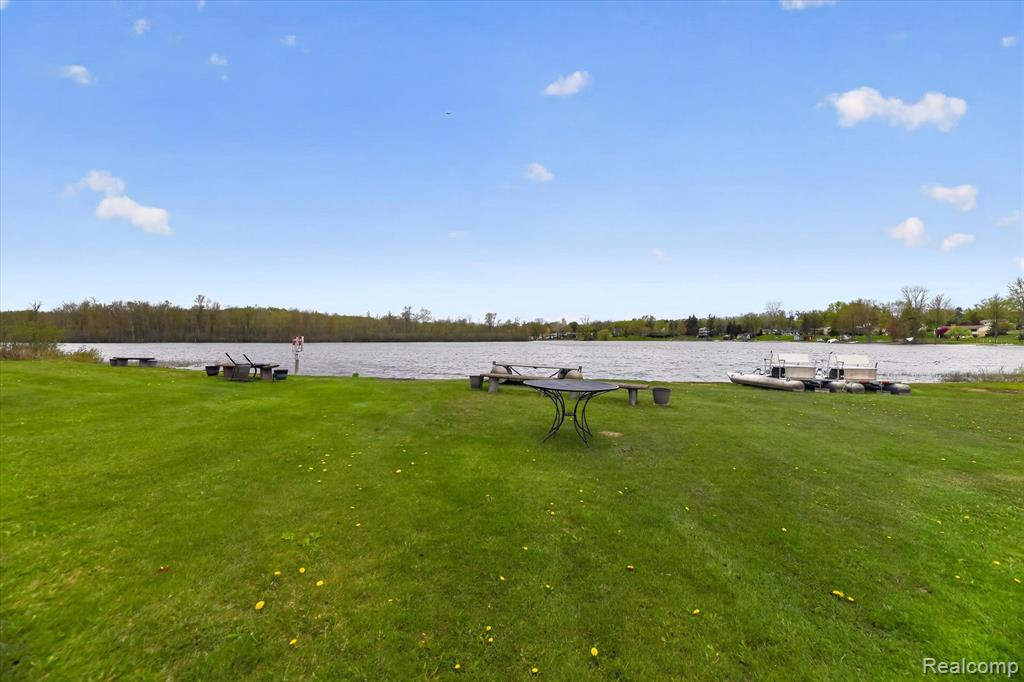 10044 Arlington Circle, 145, South Lyon, MI 48178 — Photo 31