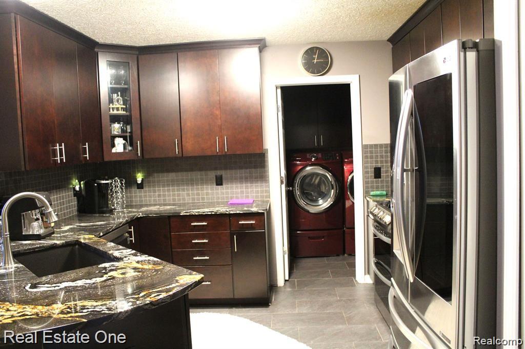 895 SPIREA, Howell, MI 48843 — Photo 7