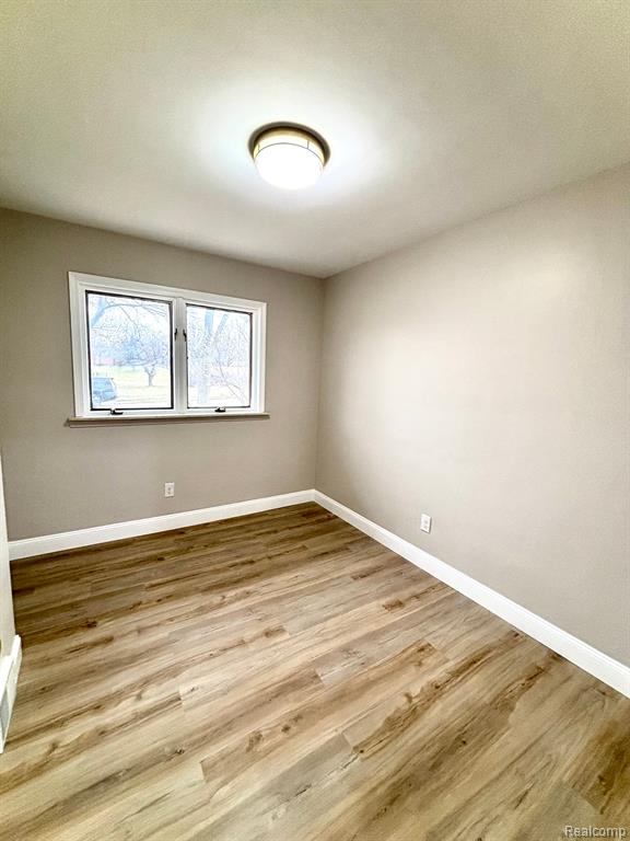 5246 MCKINLEY Road, Warren, MI 48091 — Photo 61