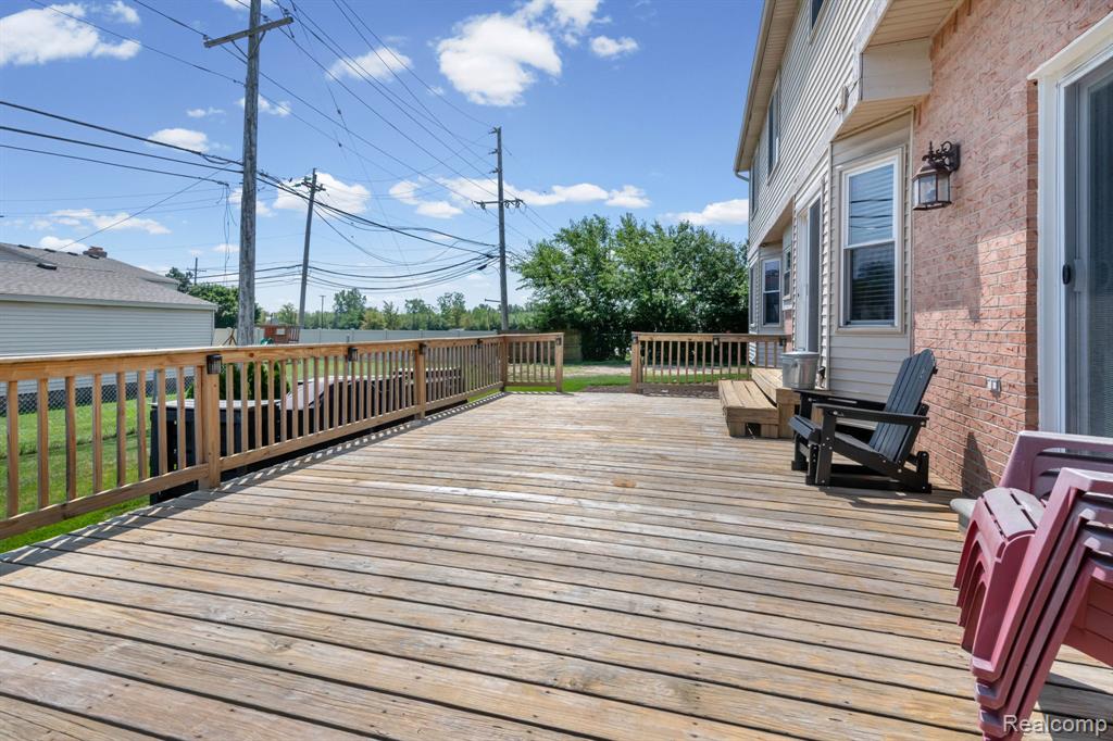 24909 Foxmoor Boulevard, Trenton, MI 48183 — Photo 5