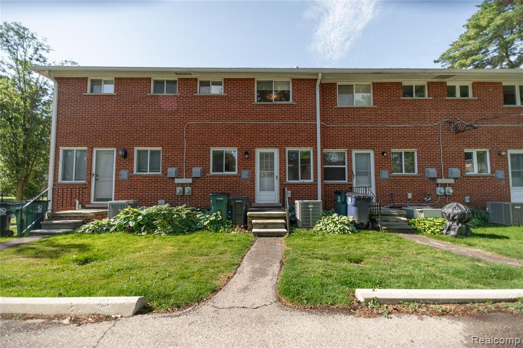 502 W Houstonia Avenue, Royal Oak, MI 48073 — Photo 18