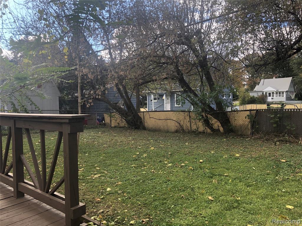 929 Kettering Avenue, Pontiac, MI 48340 — Photo 24