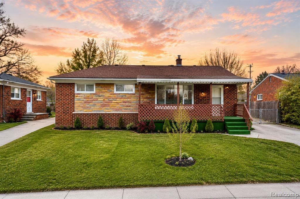 22111 LOGUE Avenue, Warren, MI 48091
