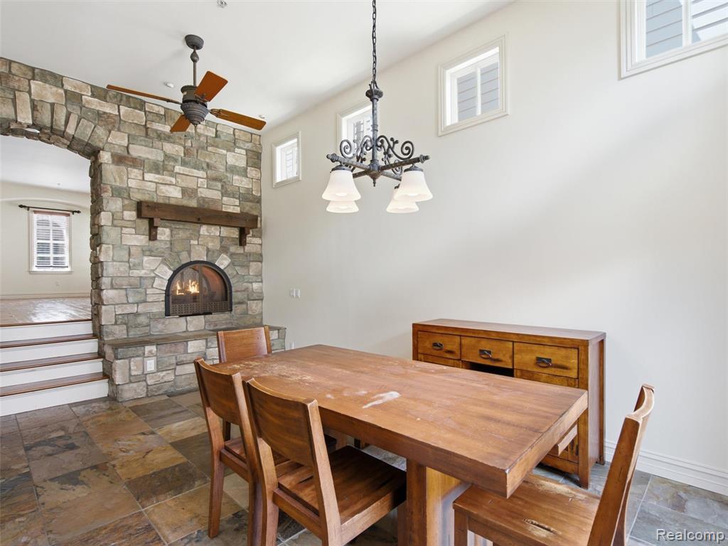 3875 Andover Avenue, Auburn Hills, MI 48326 — Photo 15