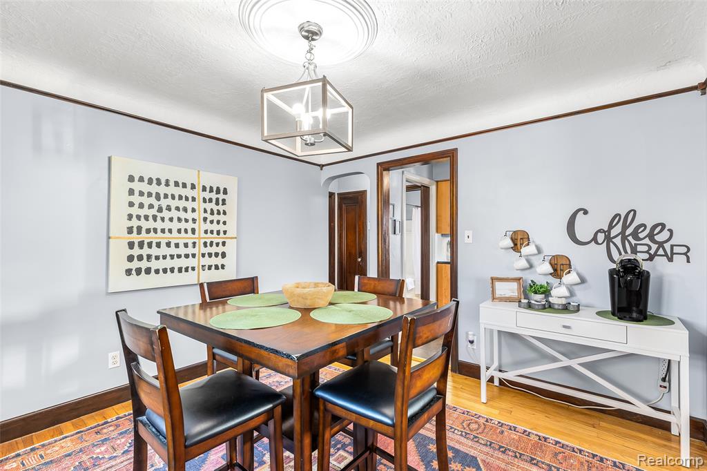 604 W Hudson Avenue, Royal Oak, MI 48067 — Photo 48