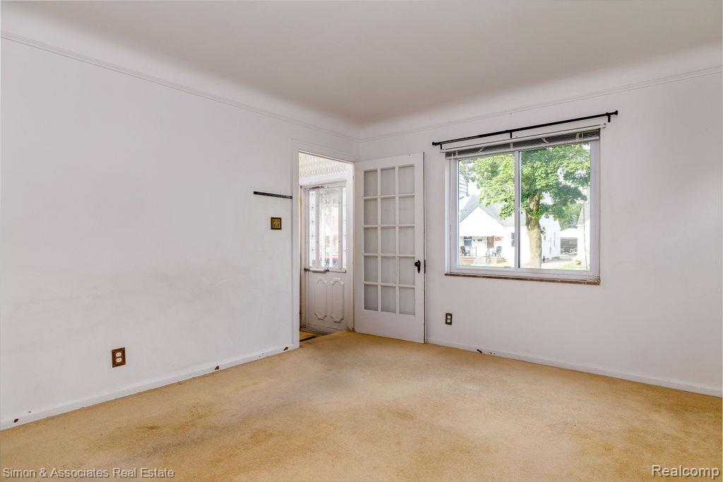 6109 Barrie Street, Dearborn, MI 48126 — Photo 10