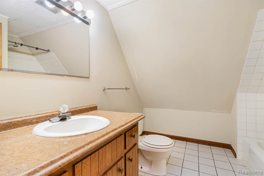 5430 Tittabawassee Road, Saginaw, MI 48604 — Photo 20