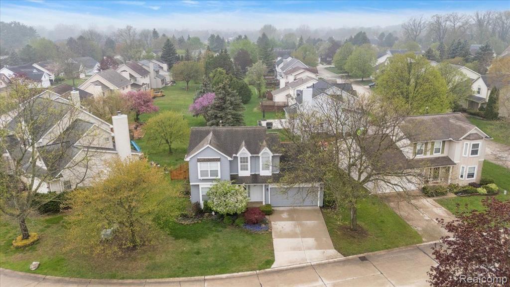 47235 SCARLET Drive S, Novi, MI — Photo 5