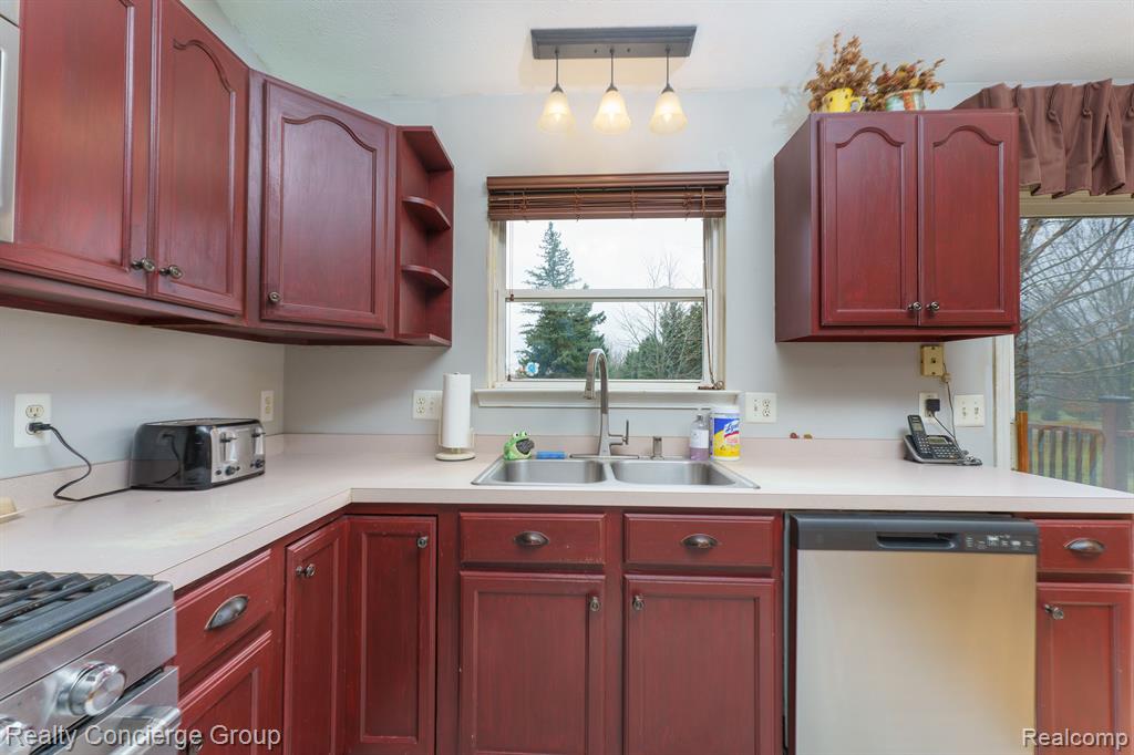 10065 REDHAWK, Perry, MI 48872 — Photo 10