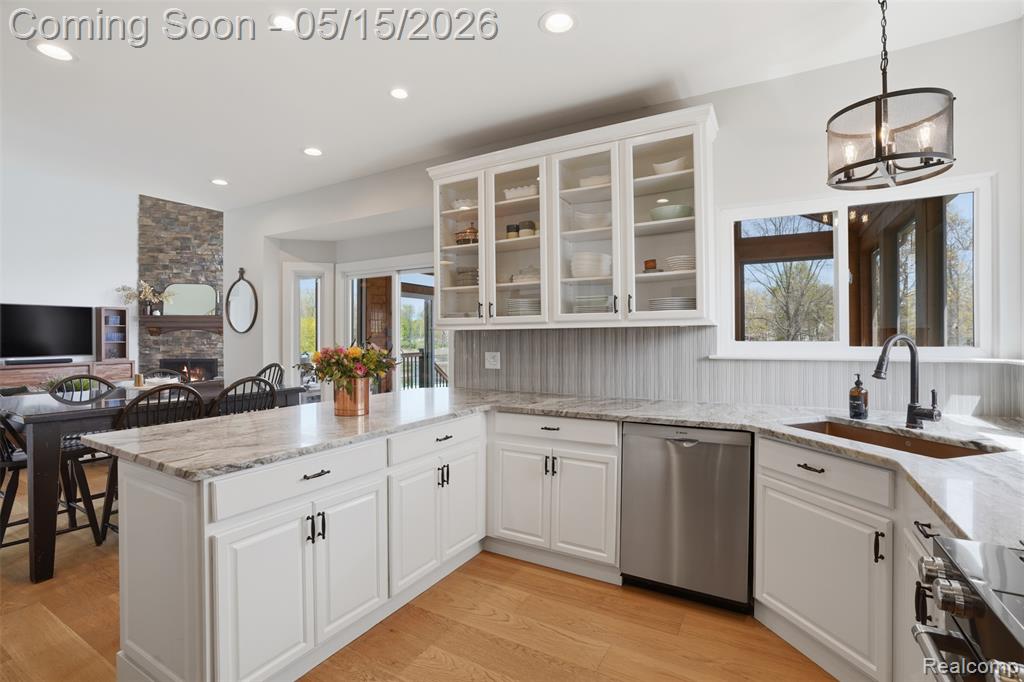 5480 Lancaster Lane, Commerce Twp, MI 48382 — Photo 20