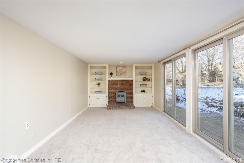431 Cabinet Street, Milford, MI 48381 — Photo 19