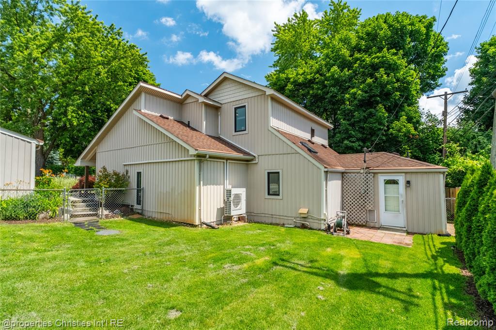 46063 Neeson Street, Northville, MI 48167 — Photo 40