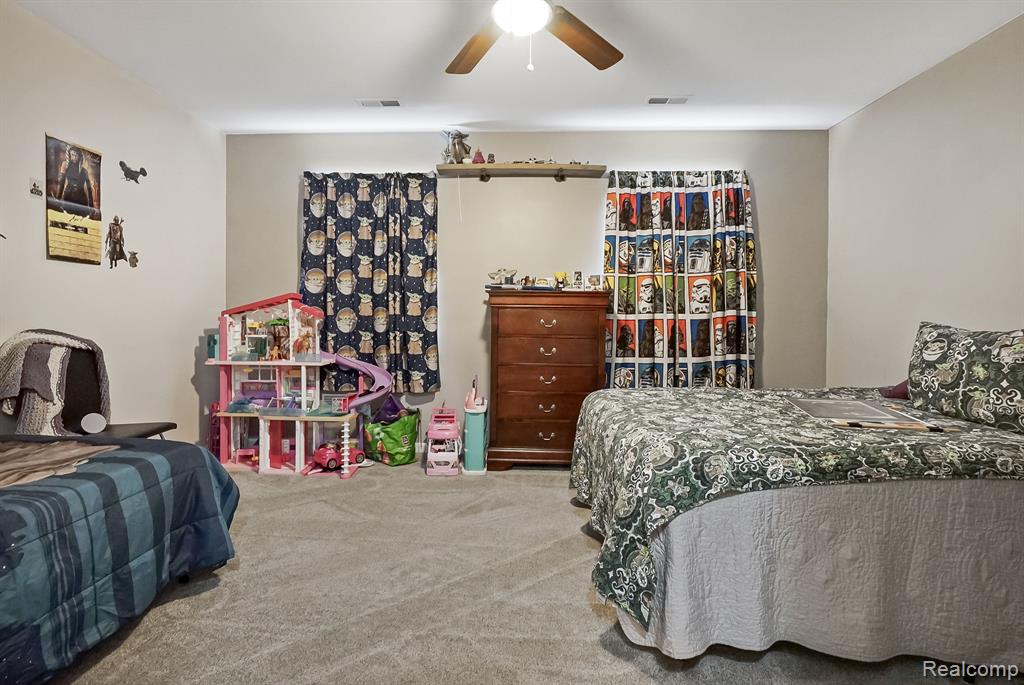 2211 Knotty Pine Trail, Howell, MI 48855 — Photo 16