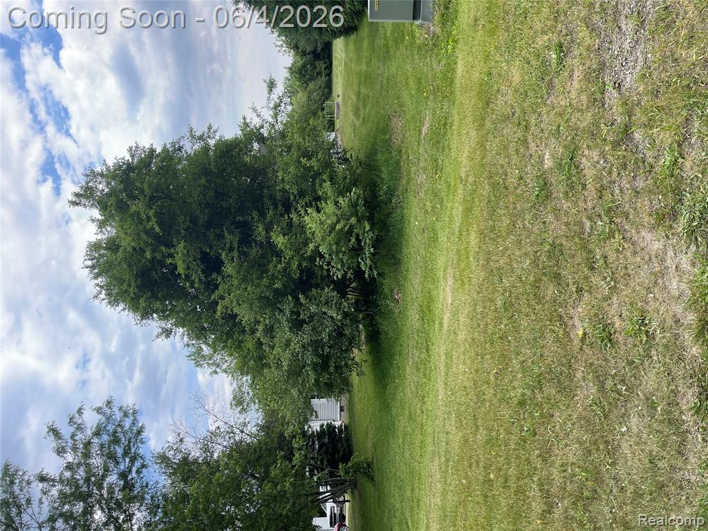 48261 Roy Court, Belleville, MI 48111 — Photo 30
